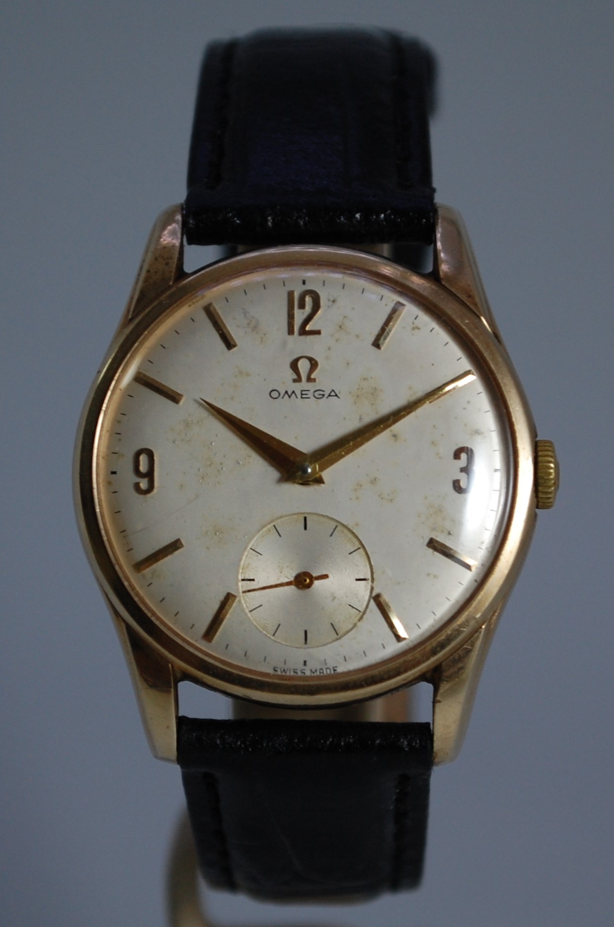 9k gold watch calibre 269 