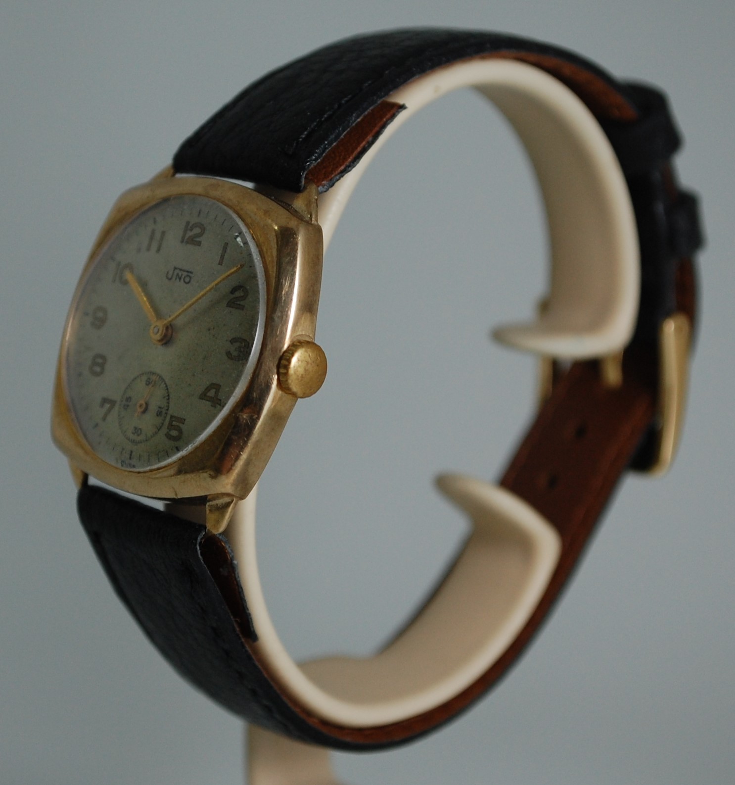 SOLD 1953 1957 Uno 15 jewel men's gold watch - Image 14