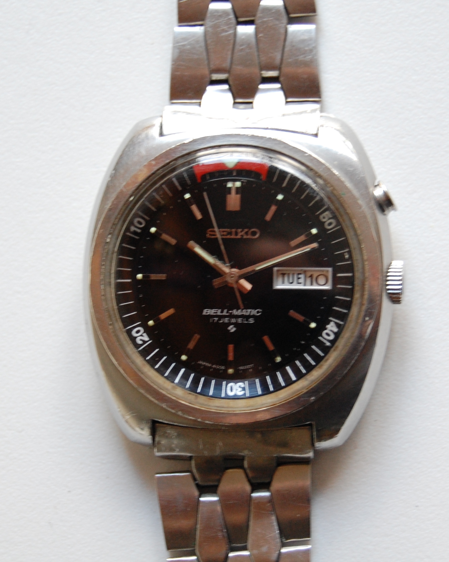 SOLD 1971 Seiko Bell-Matic alarm automatic men's watch - Birth Year Watches
