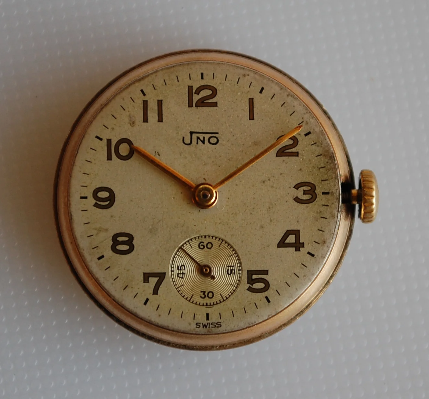 SOLD 1953 1957 Uno 15 jewel men's gold watch - Image 2