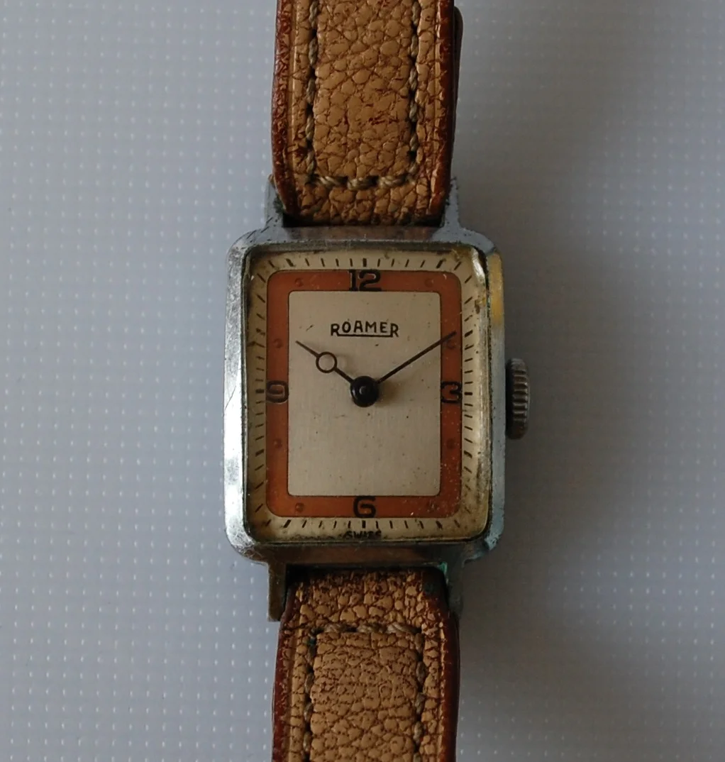 SOLD 1947 Roamer ladies watch with box and papers - Image 2