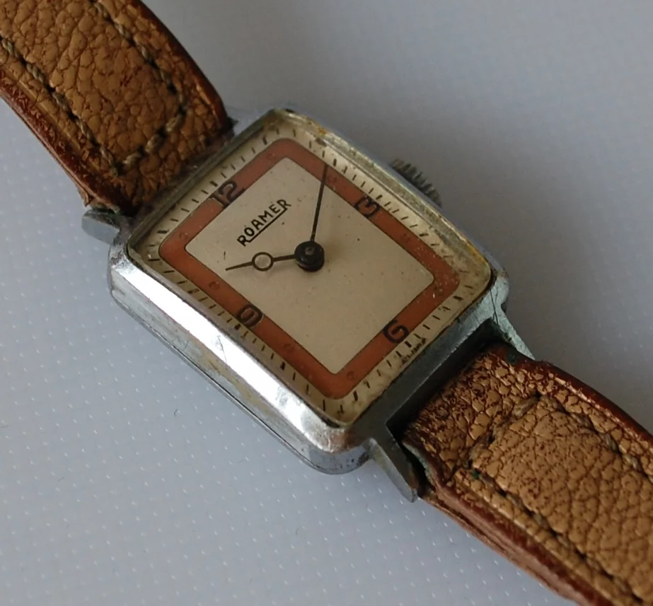 SOLD 1947 Roamer ladies watch with box and papers - Image 4