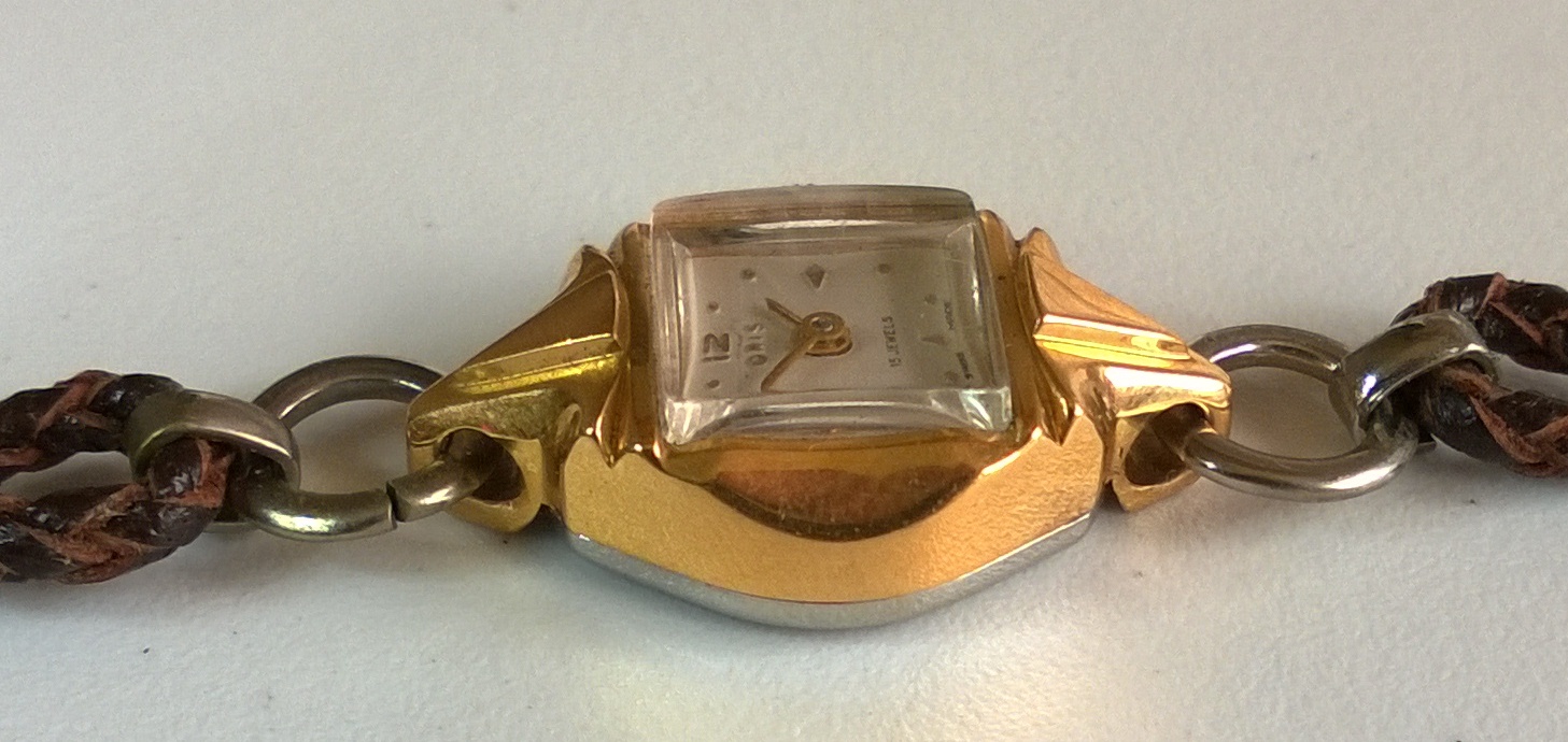 SOLD c1955 Oris Ladies with fancy case - Image 4