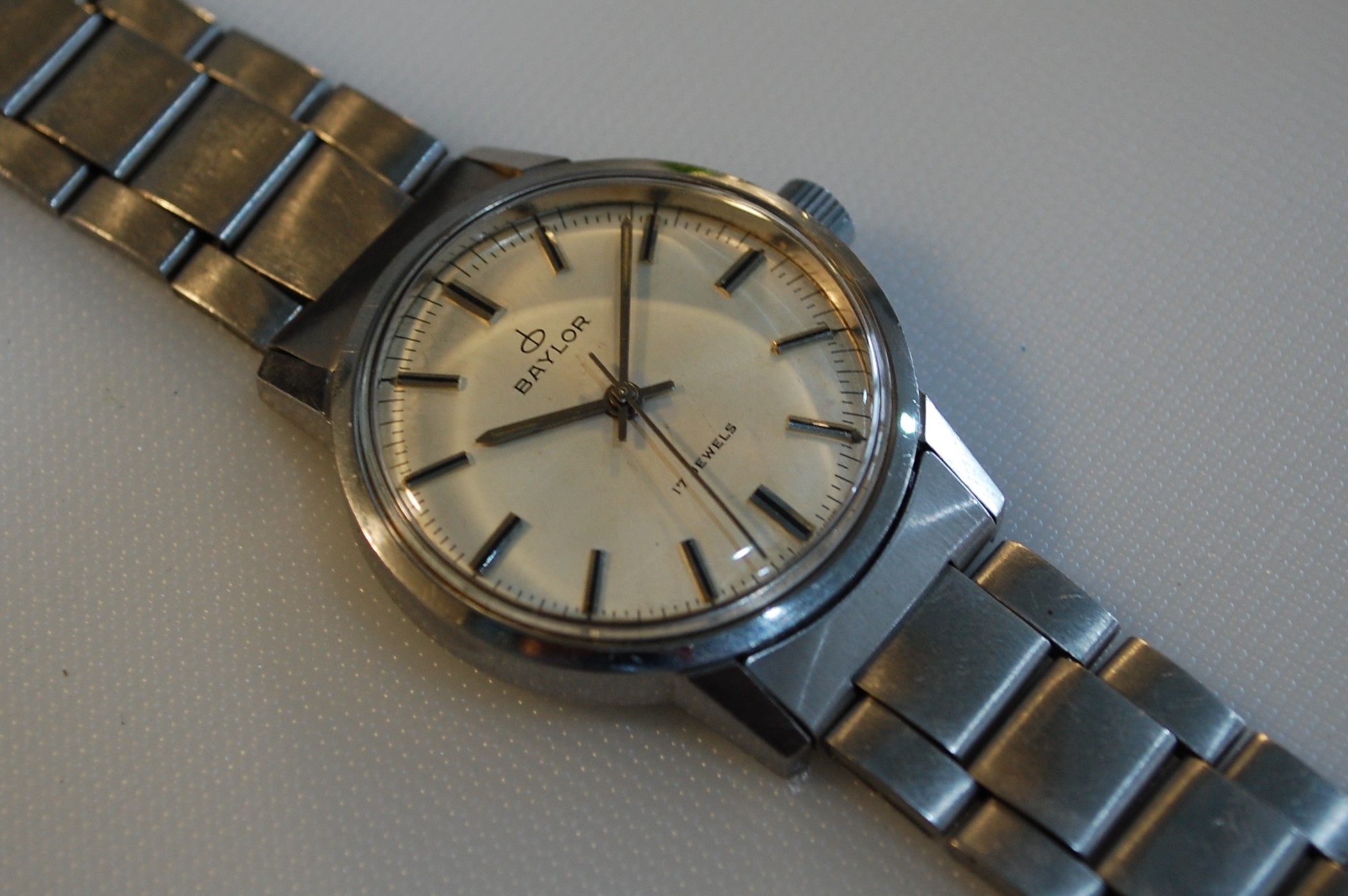 SOLD 1973 Baylor men's watch with box and papers - Image 4