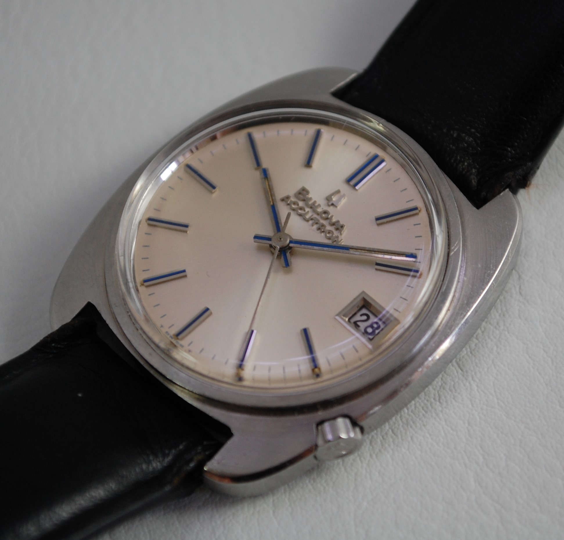 SOLD 1968 Bulova Accutron - Birth Year Watches