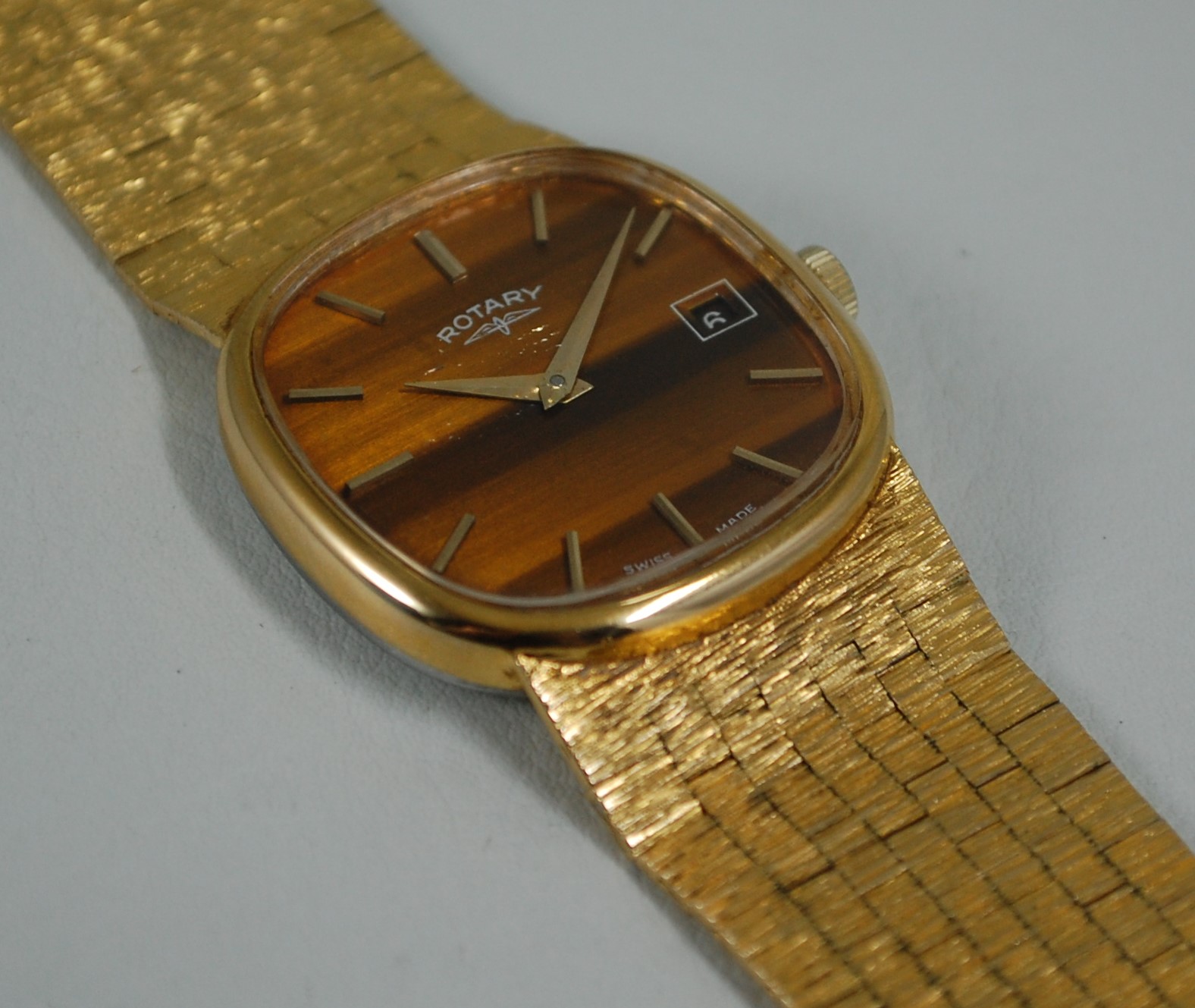 SOLD 1976 Rotary Tigers Eye with box and papers - Image 5