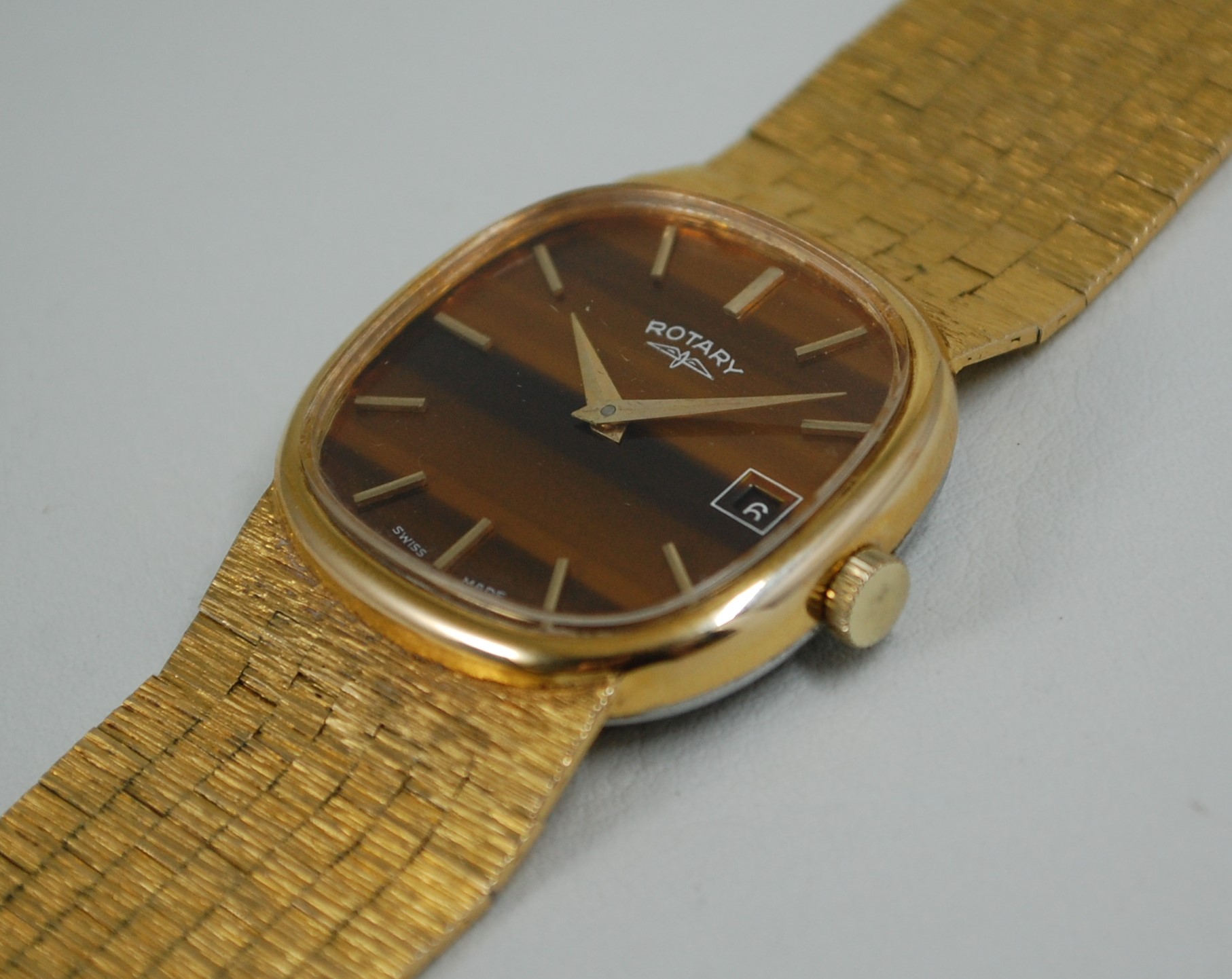 SOLD 1976 Rotary Tigers Eye with box and papers - Image 7