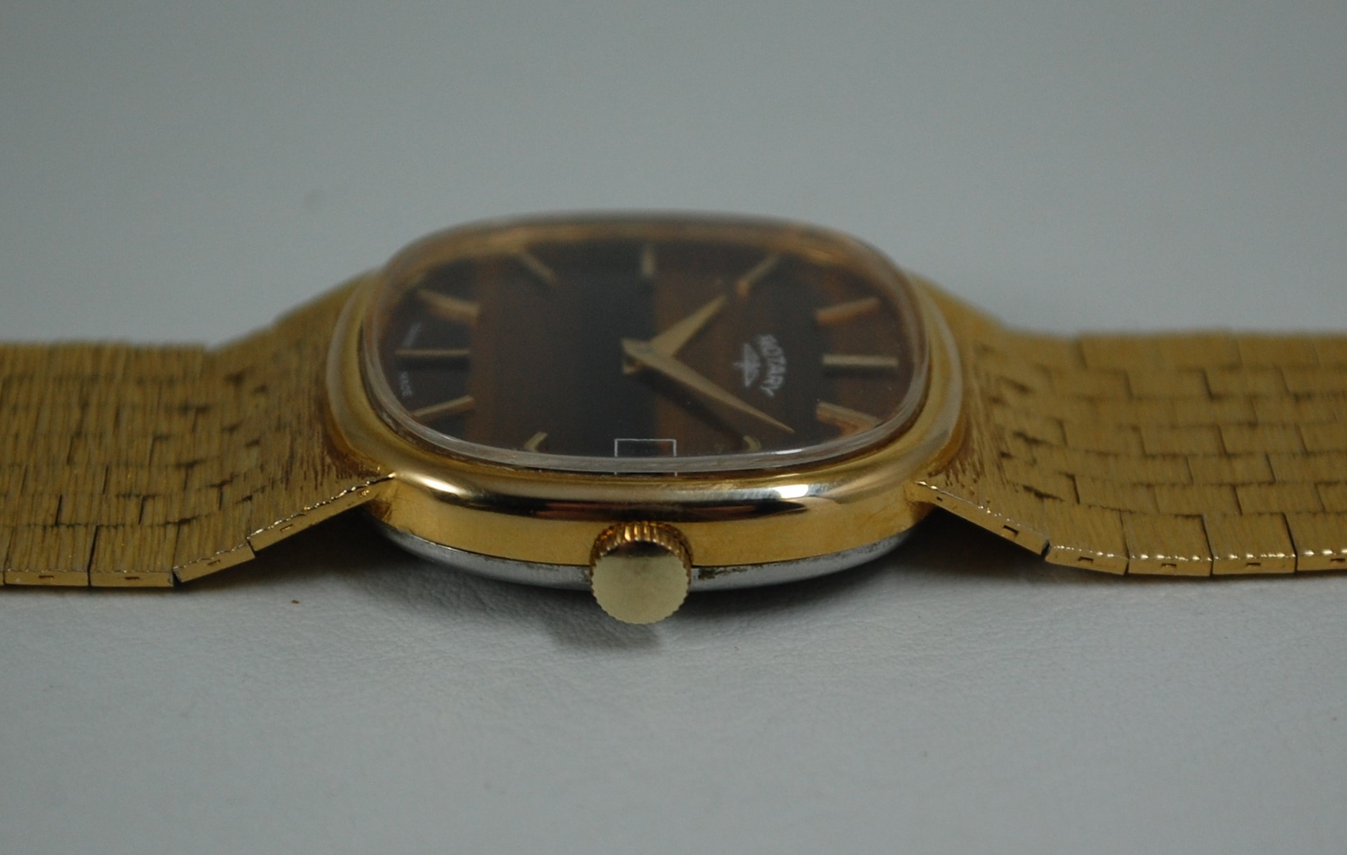 SOLD 1976 Rotary Tigers Eye with box and papers - Image 8