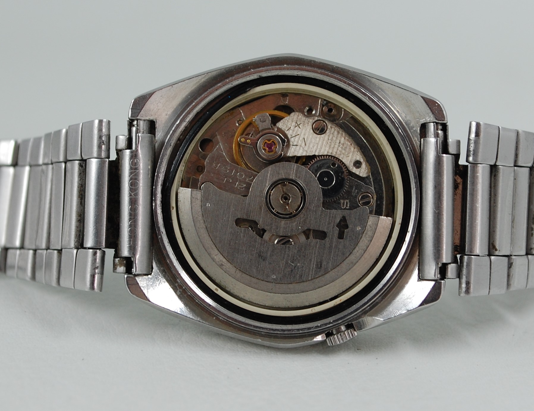 SOLD 1969 Seiko 5 7019-7410 - Birth Year Watches