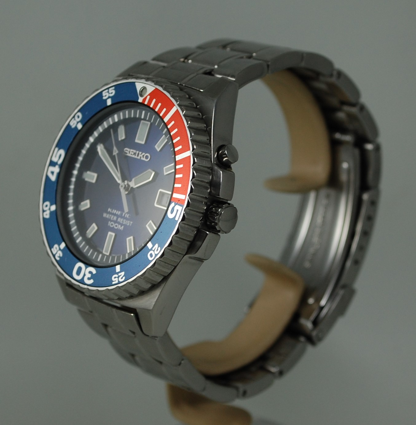 Details about   Bezel Seiko Kinetic 5M62-0A10 SKA299P9 red & blue 0A19 pepsi ring SKA051P1 