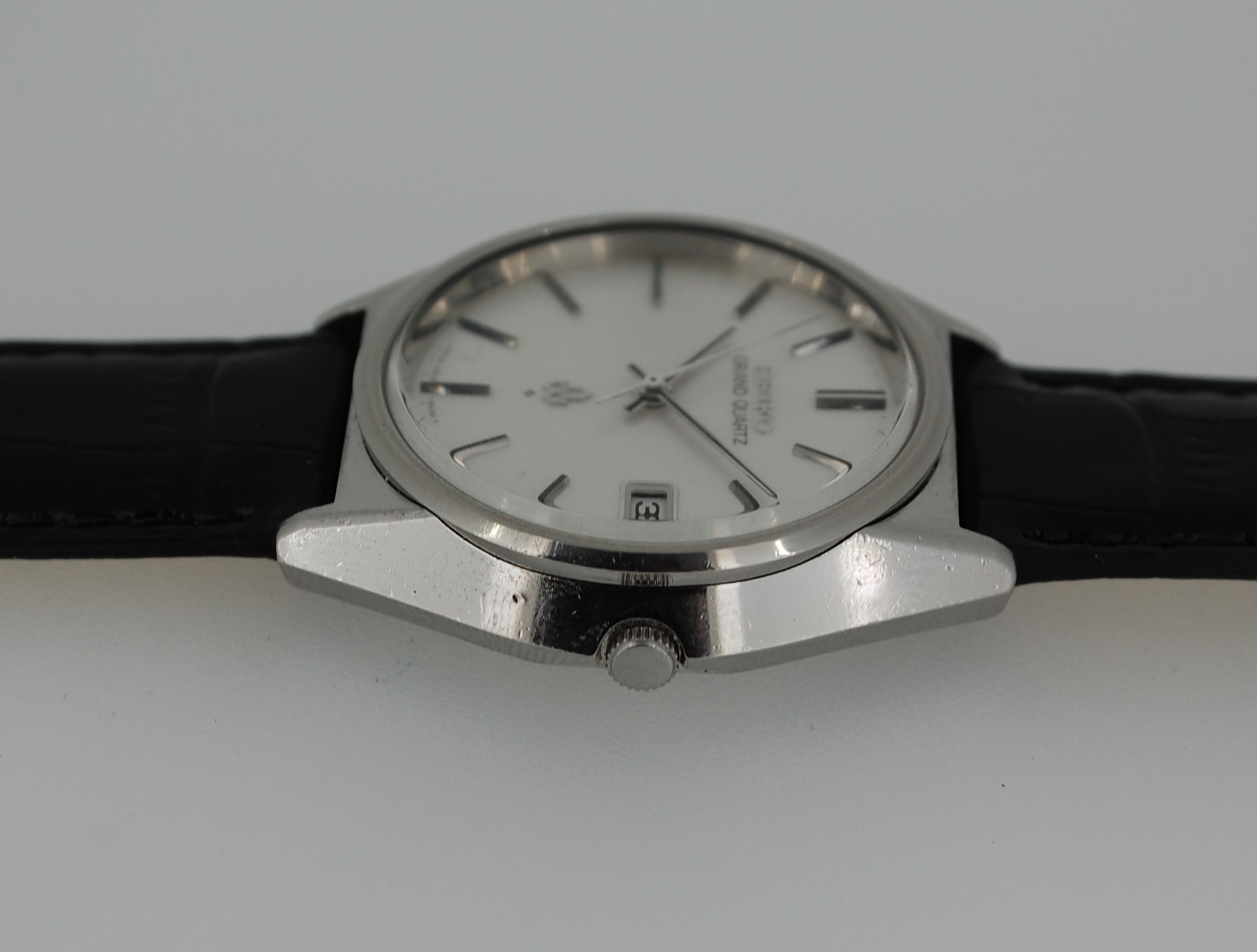 SEIKO GRAND QUARTZ 腕時計 シルバー　4842-8041 1976 Seiko Grand Quartz 4842-8041 – TokeiMedic