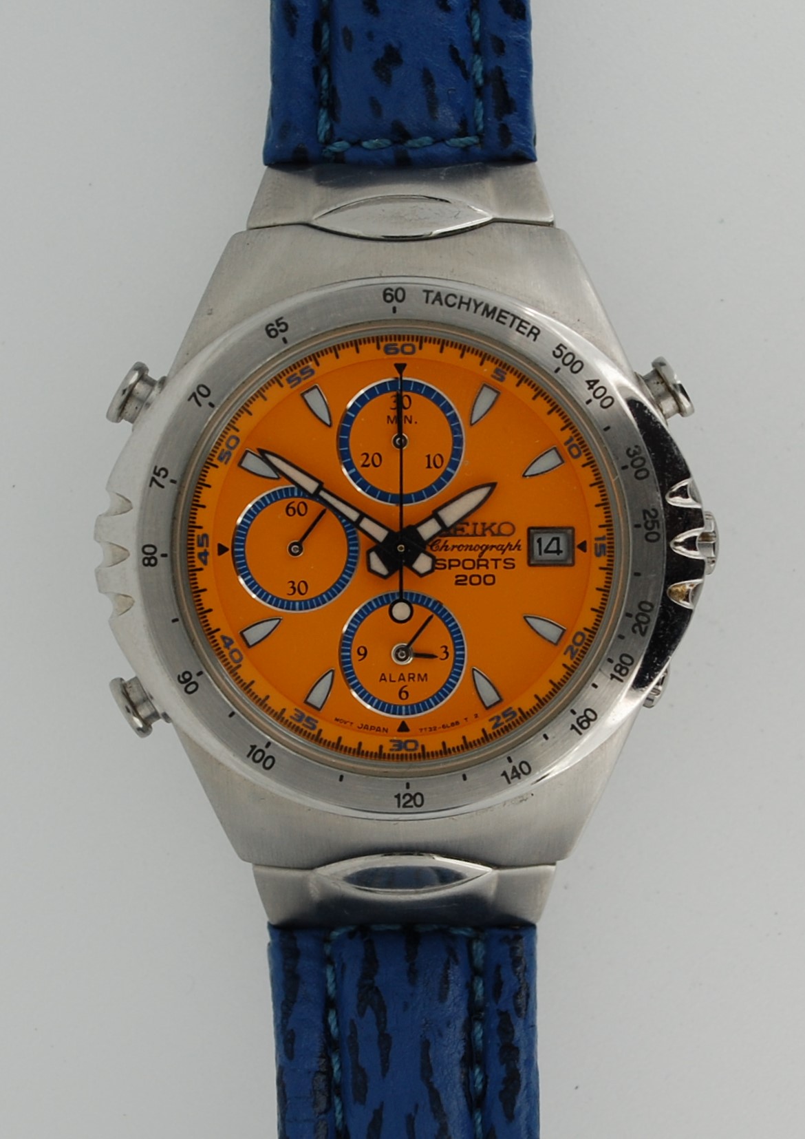 SOLD 1996 Seiko Sports 200 Giugiaro 7T32-6H60 - Birth Year Watches