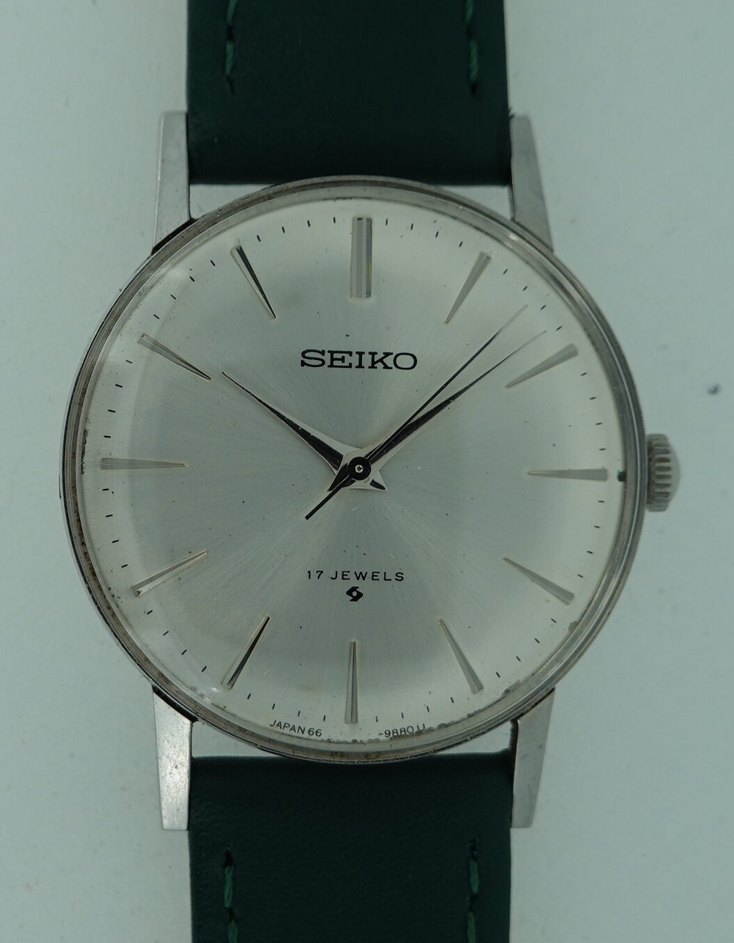 SOLD 1970 Seiko Manual Wind 66-9990 - Birth Year Watches