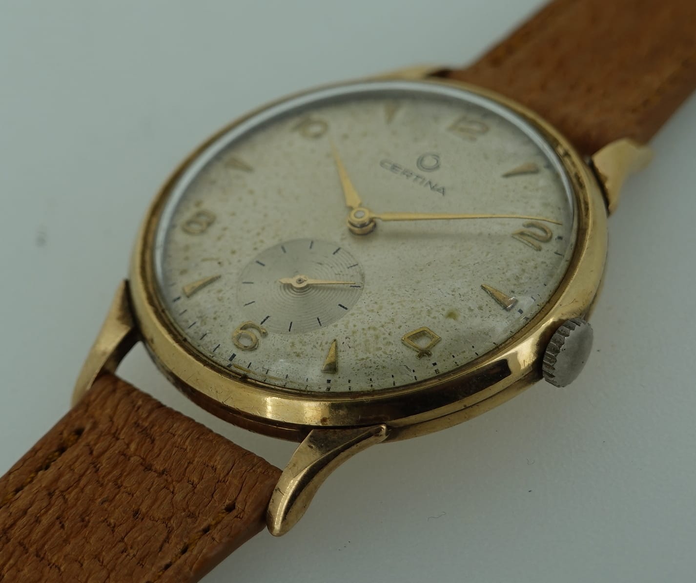 SOLD 1959 1961 Certina 9k Gold - Image 8