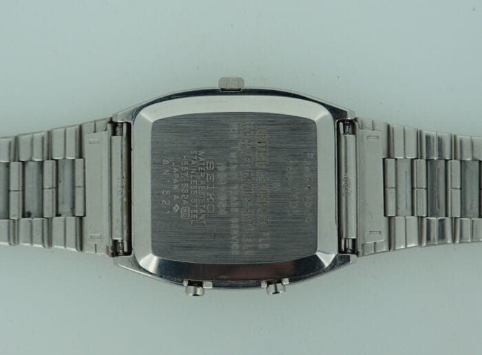 SOLD 1984 Seiko Analogue Digital H557-532A - Image 12