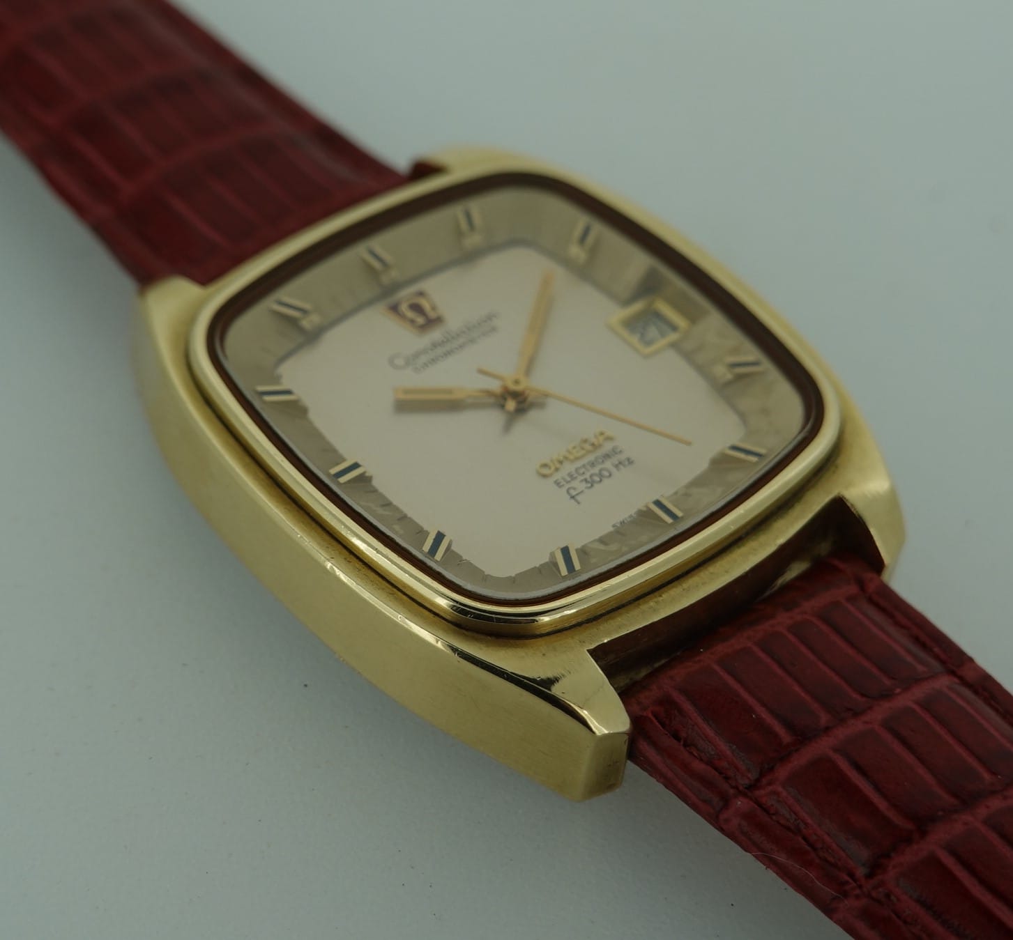 SOLD 1972 1978 Omega Constellation f300 with papers - Image 8