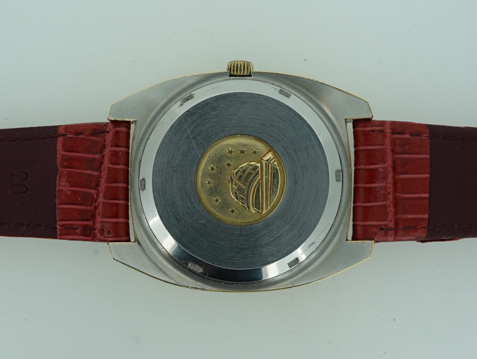 SOLD 1972 1978 Omega Constellation f300 with papers - Image 12