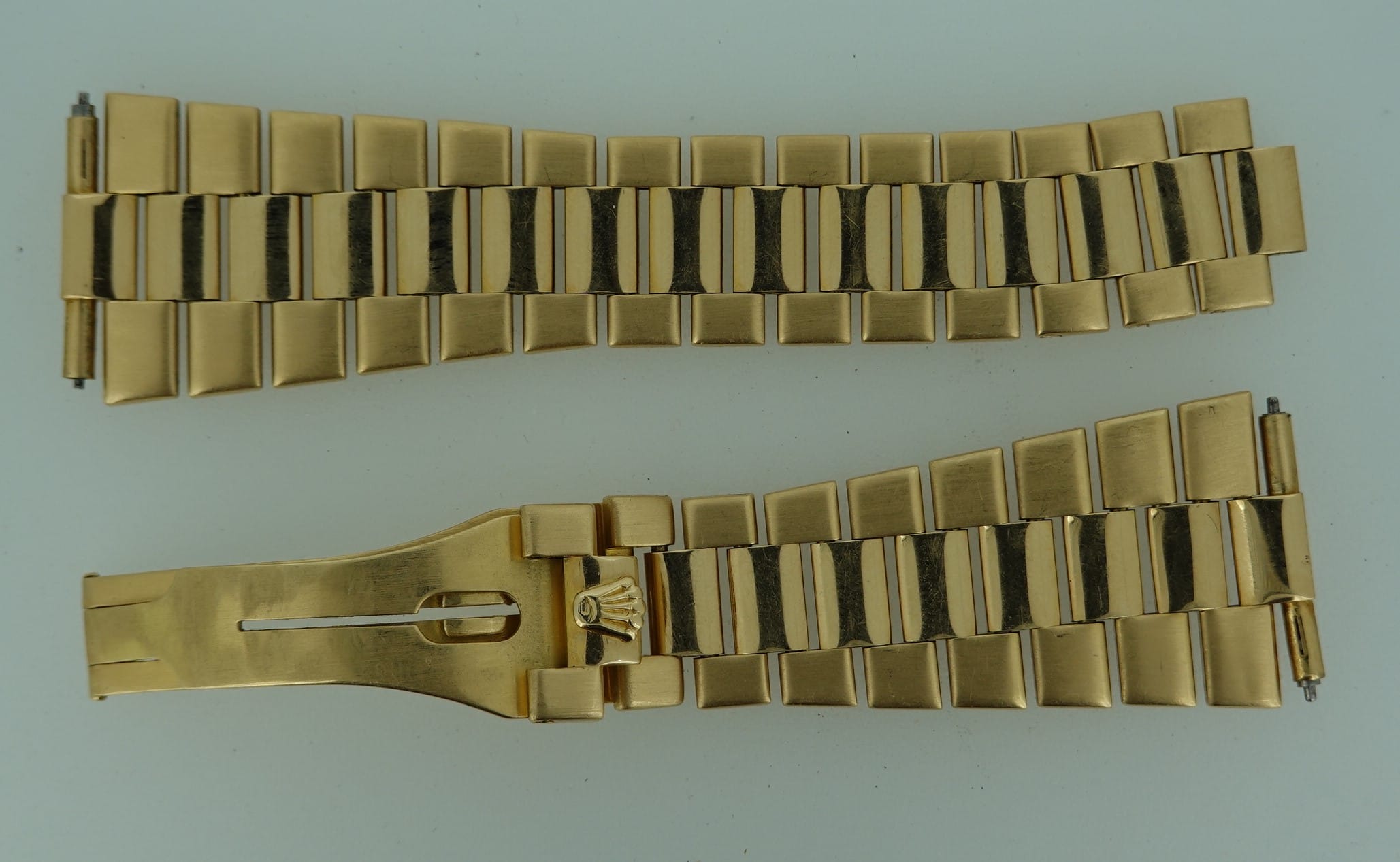 SOLD 1979 Rolex Oysterquartz Day-Date 18k Gold - Image 16