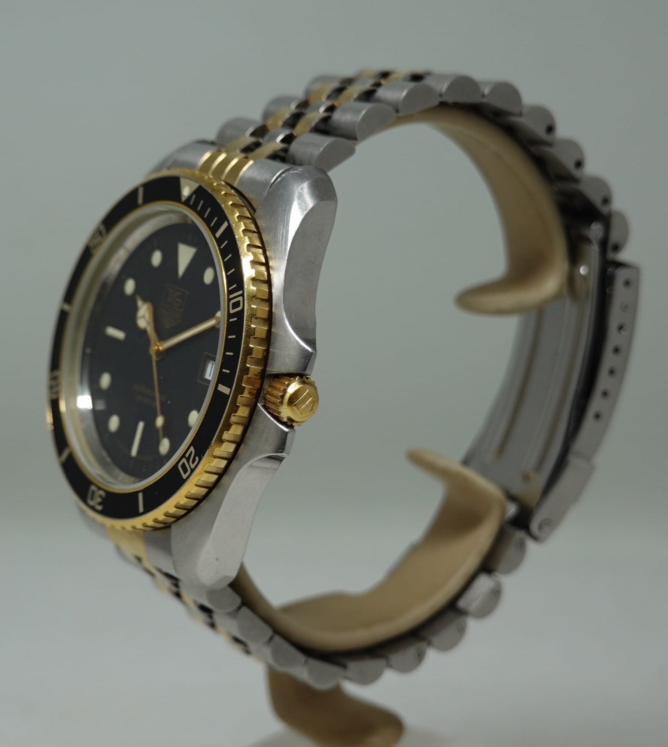 SOLD c1987 TAG Heuer 1000 Series Full Size, with box - Image 16