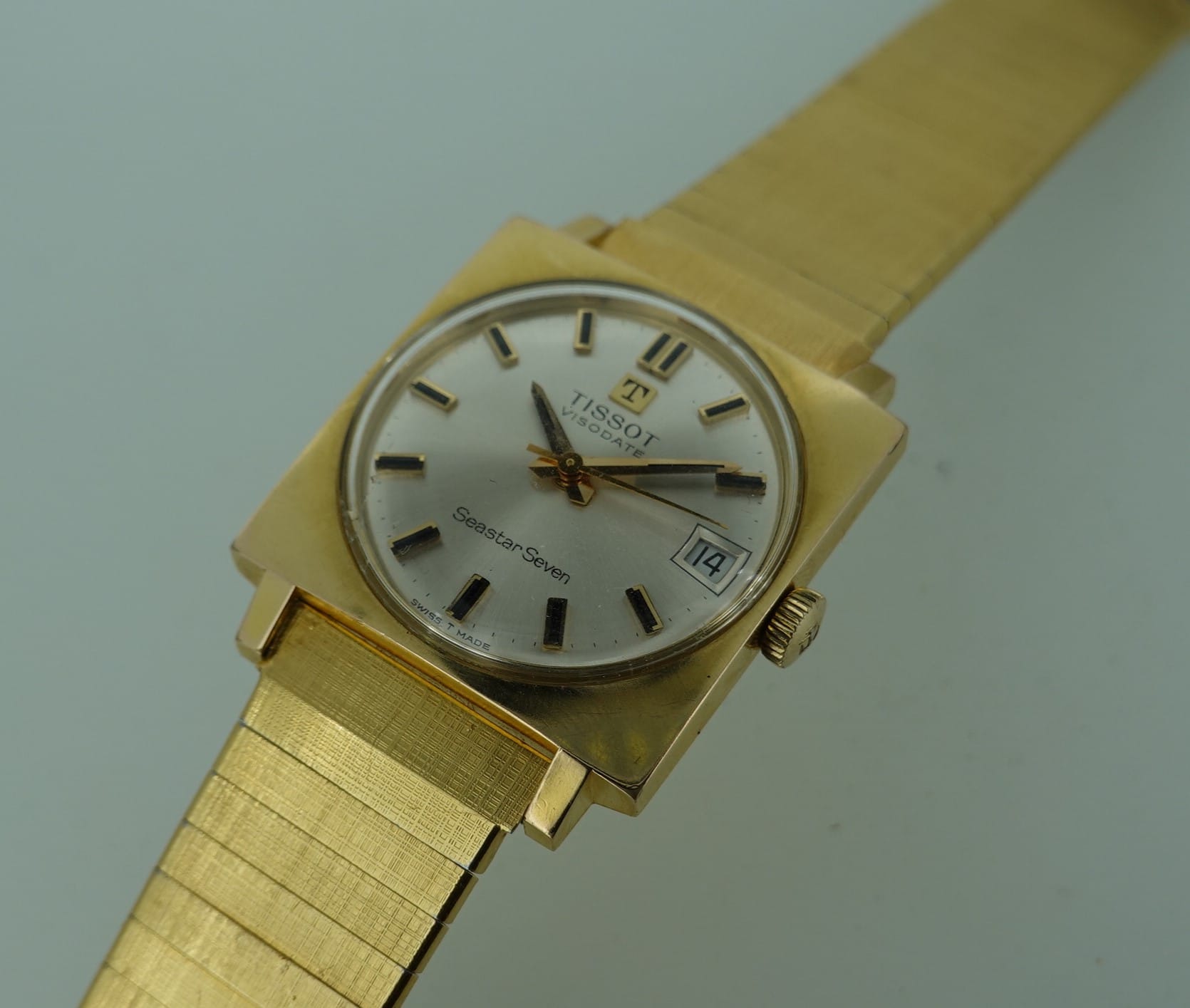SOLD 1965 Tissot Visodate SeastarSeven - Birth Year Watches