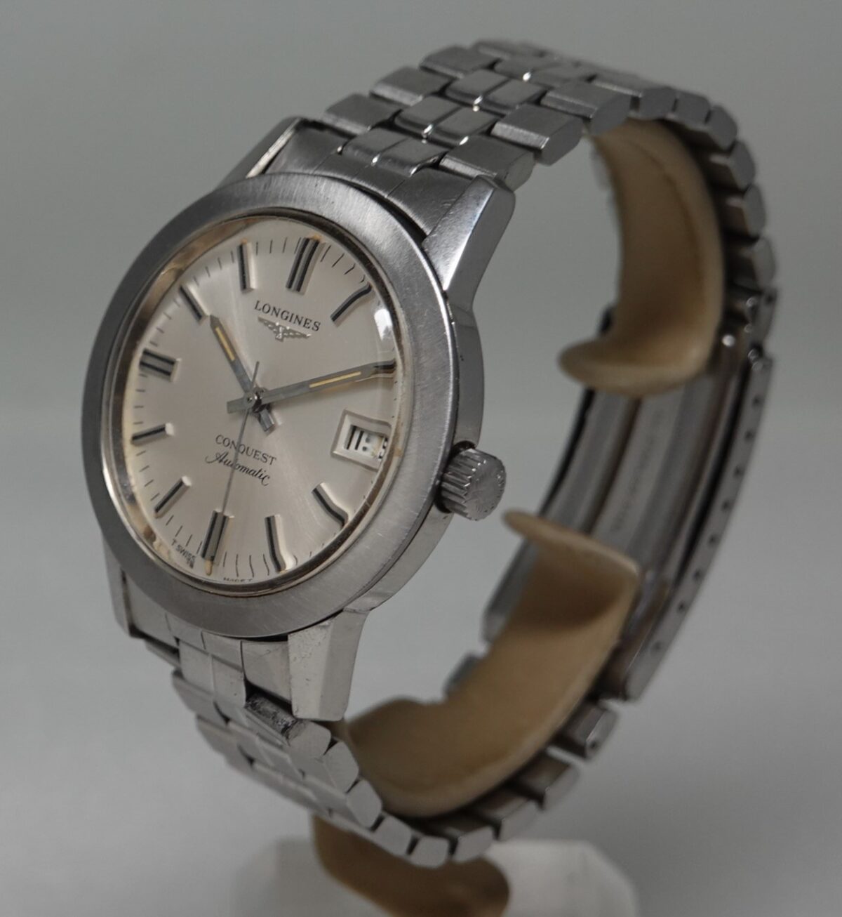 SOLD c1972 Longines Conquest Automatic with box - Birth Year Watches